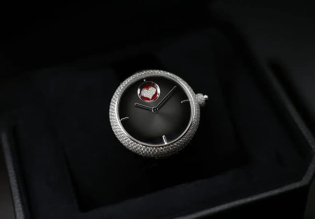 History Detail Strip