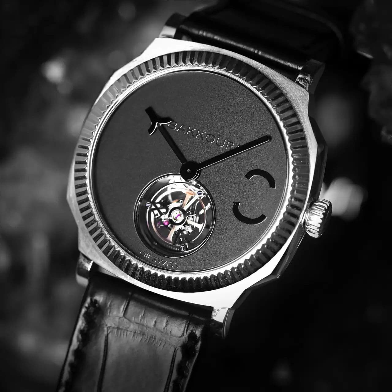 Light Black Gallery Image 2